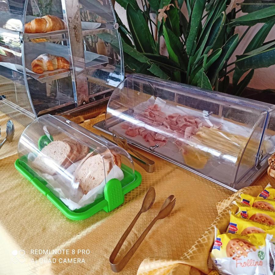 Paradiso Hotel Ristorante Riaci Capo 外观 照片