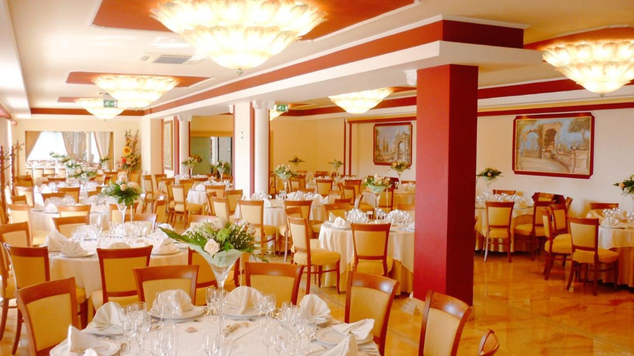Paradiso Hotel Ristorante Riaci Capo 外观 照片