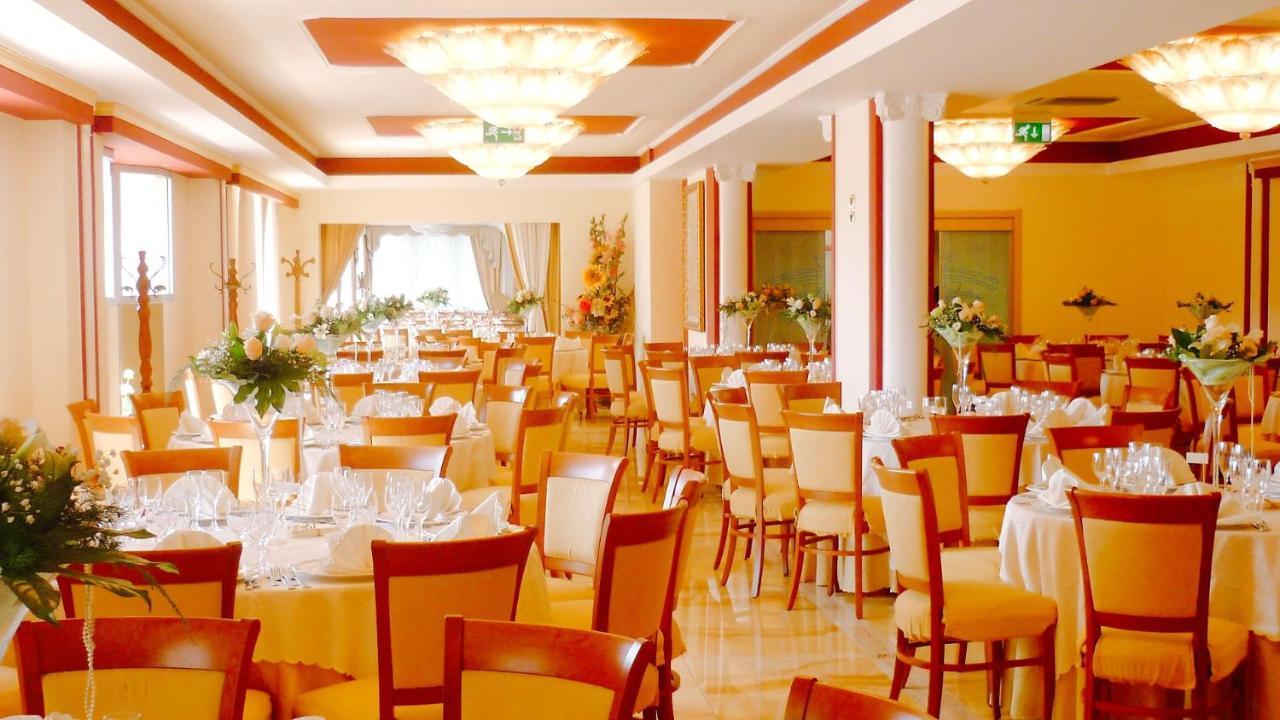 Paradiso Hotel Ristorante Riaci Capo 外观 照片