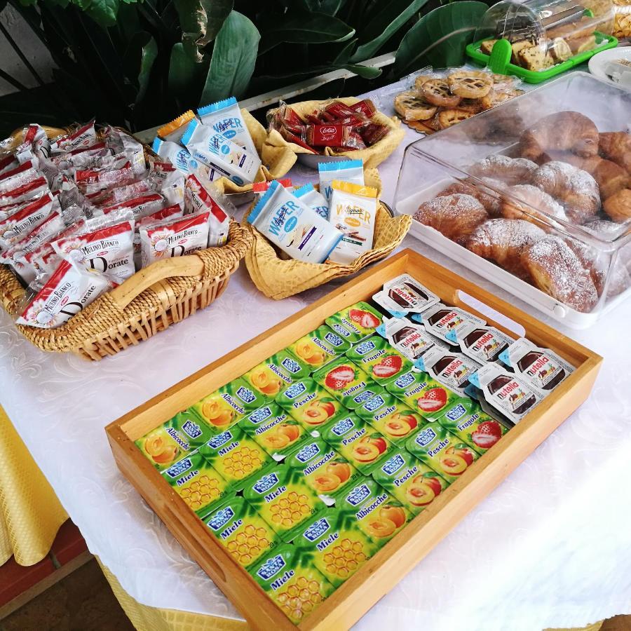 Paradiso Hotel Ristorante Riaci Capo 外观 照片