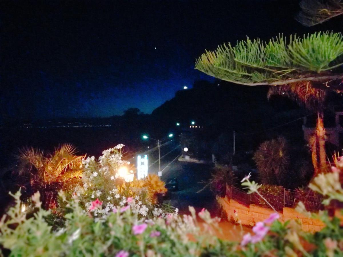 Paradiso Hotel Ristorante Riaci Capo 外观 照片