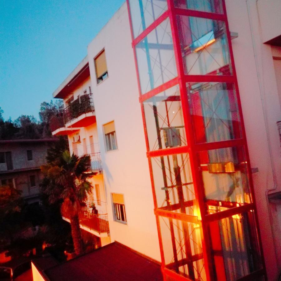 Paradiso Hotel Ristorante Riaci Capo 外观 照片