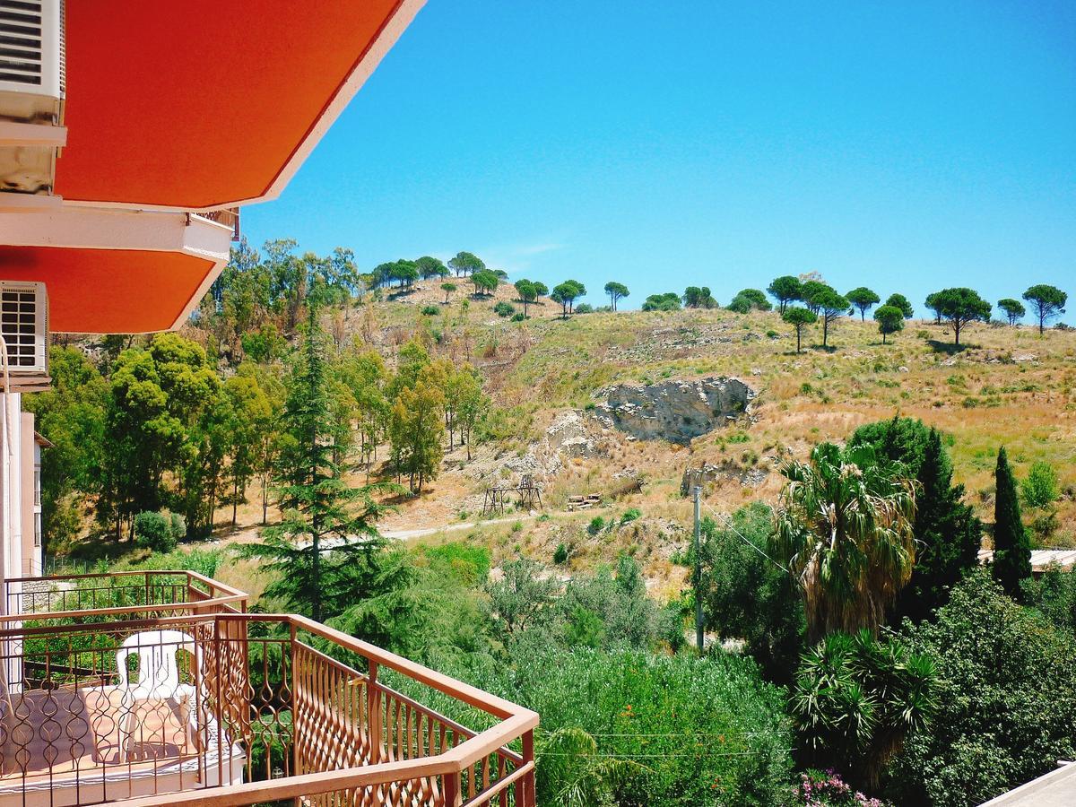 Paradiso Hotel Ristorante Riaci Capo 外观 照片