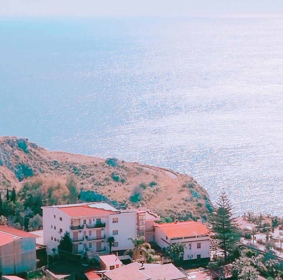 Paradiso Hotel Ristorante Riaci Capo 外观 照片