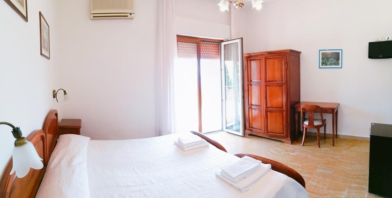 Paradiso Hotel Ristorante Riaci Capo 外观 照片